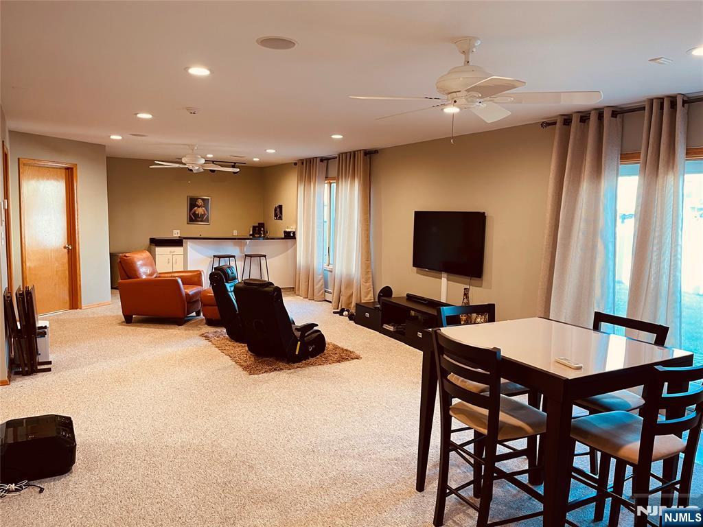 239 Wallington Avenue Wallington, NJ 07057 - Photo 18 of 43