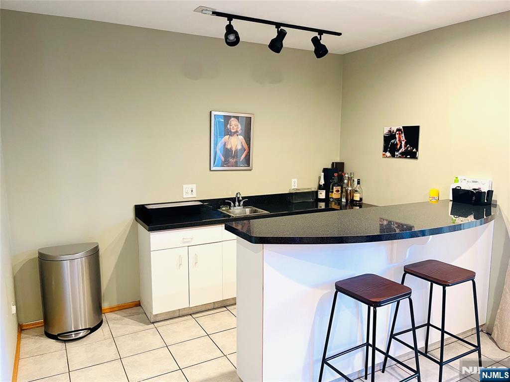 239 Wallington Avenue Wallington, NJ 07057 - Photo 20 of 43