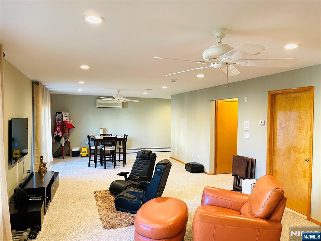 239 Wallington Avenue Wallington, NJ 07057 - Photo 21 of 43