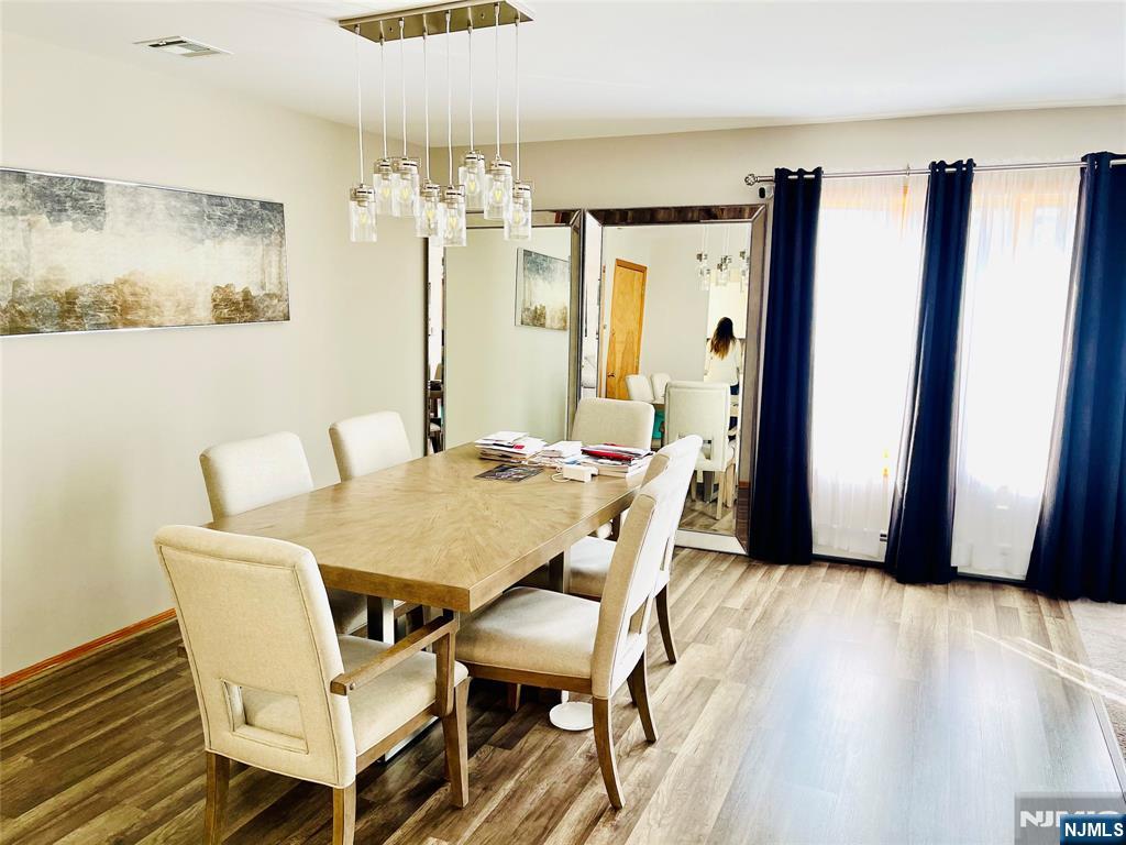 239 Wallington Avenue Wallington, NJ 07057 - Photo 9 of 43