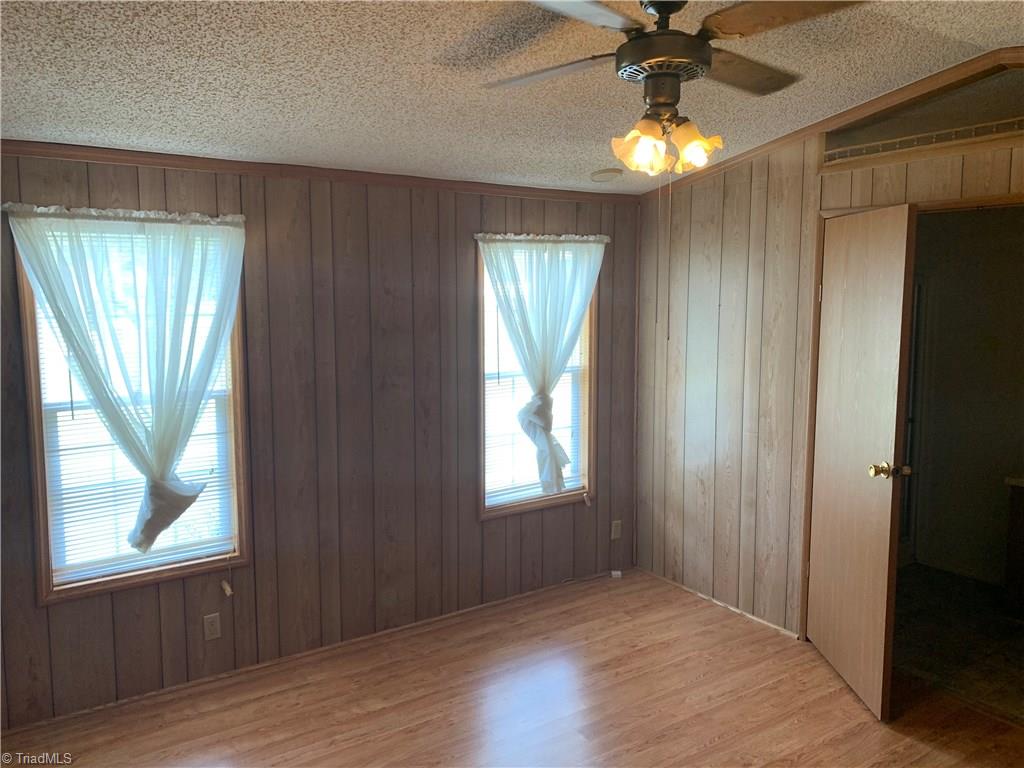 147 Oakview Road Linwood, NC 27299 - Photo 11 of 21 Gallery Image 11