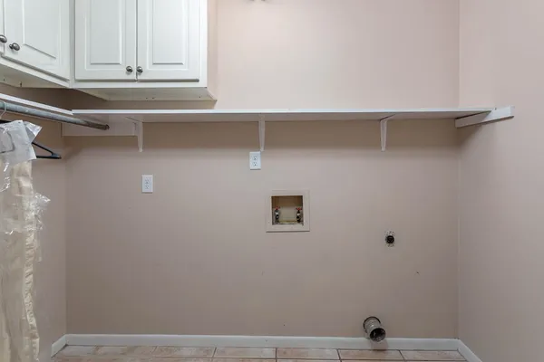 $2,750 | 303 Reynoso Avenue, St. Simons Island, GA 31522