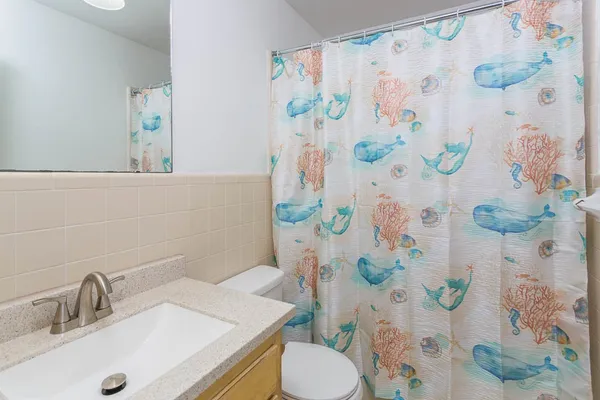 $2,750 | 303 Reynoso Avenue, St. Simons Island, GA 31522