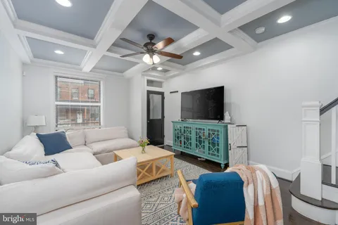 $374,900 | 600 South Eaton Street, Baltimore, MD 21224
