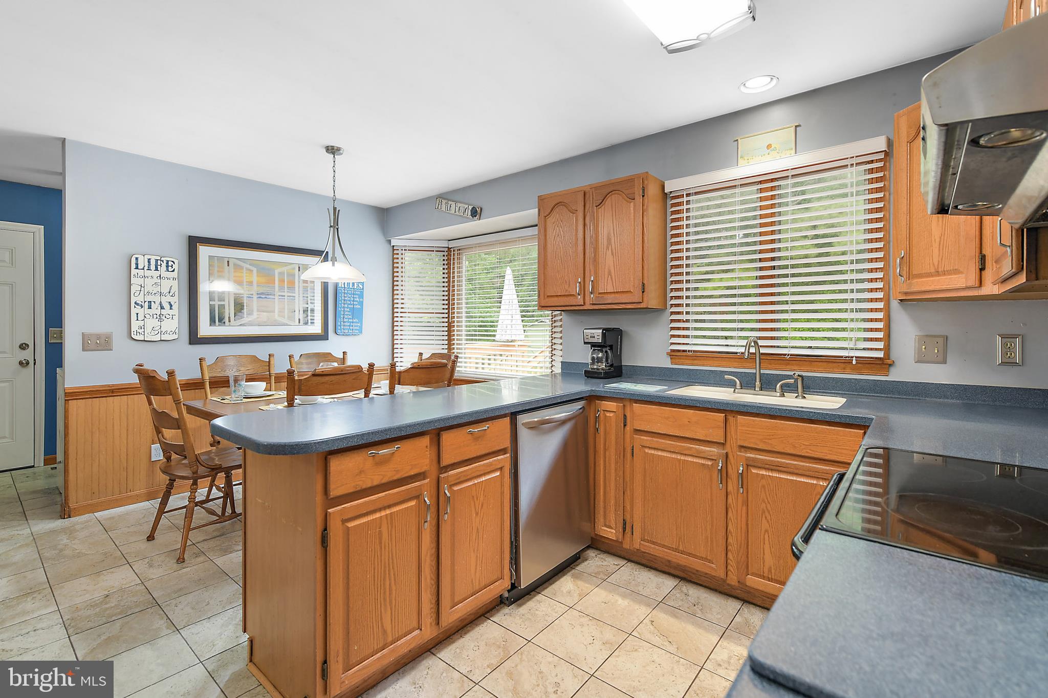 10513 Keyser Point Road Ocean City, MD 21842 - Photo 15 of 41 Eat in Kitchen