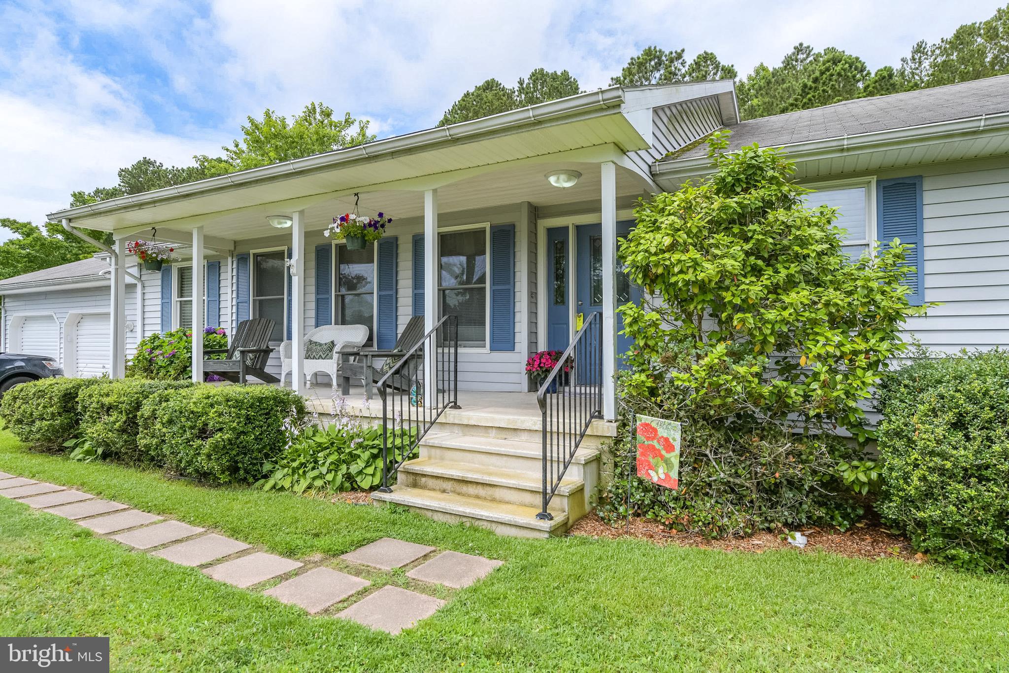 10513 Keyser Point Road Ocean City, MD 21842 - Photo 4 of 41 Front Porch