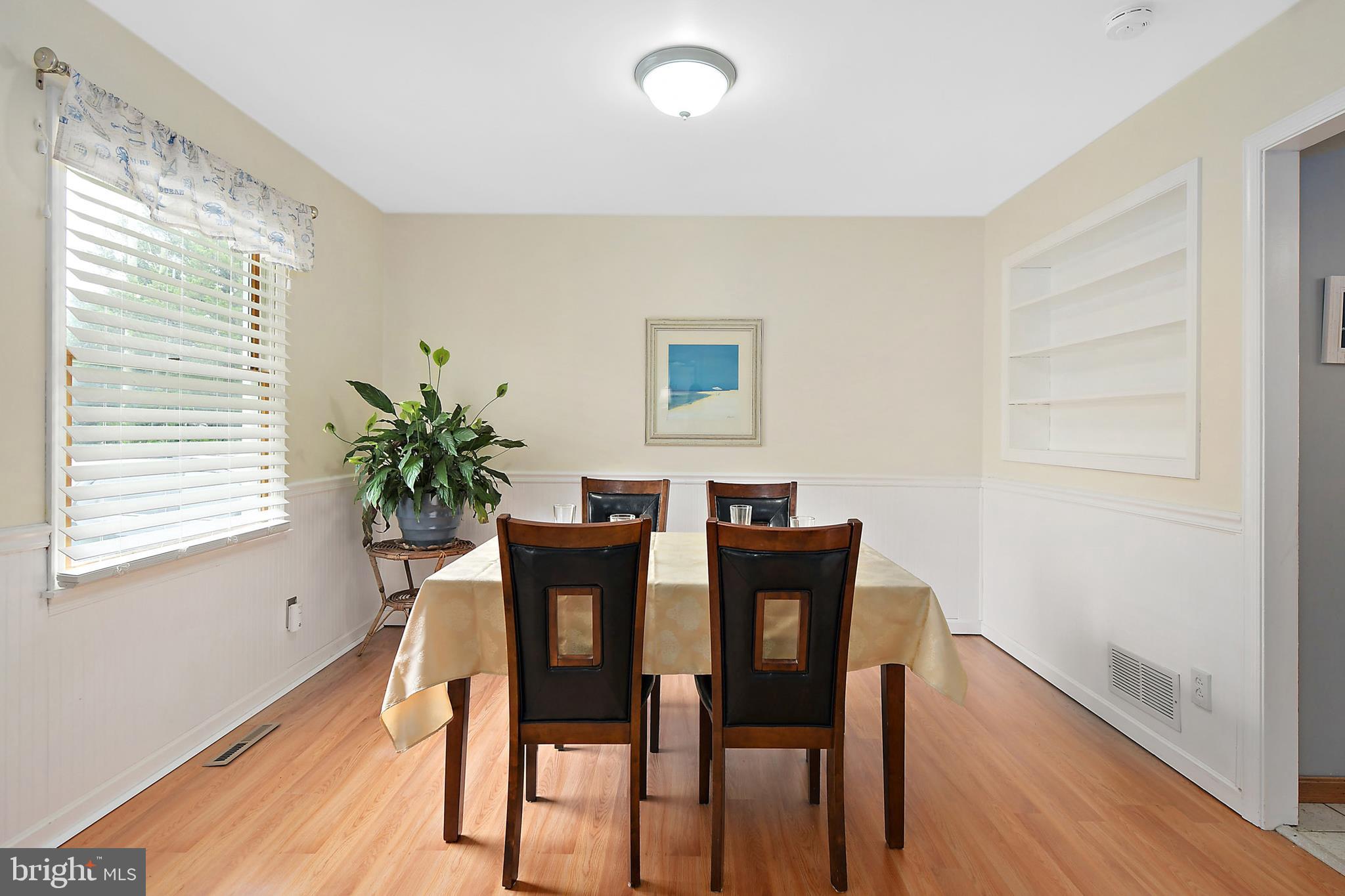 10513 Keyser Point Road Ocean City, MD 21842 - Photo 10 of 41 Dining Room