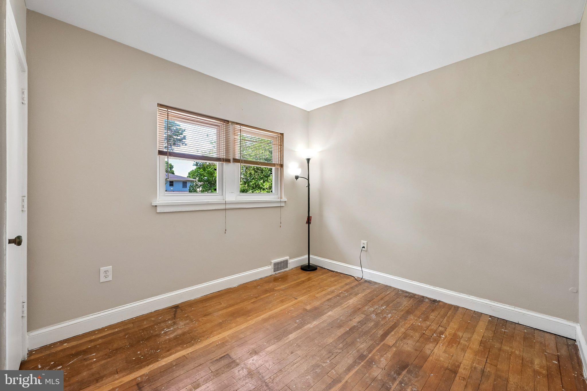 83 Johnson Avenue Runnemede, NJ 08078 - Photo 15 of 24