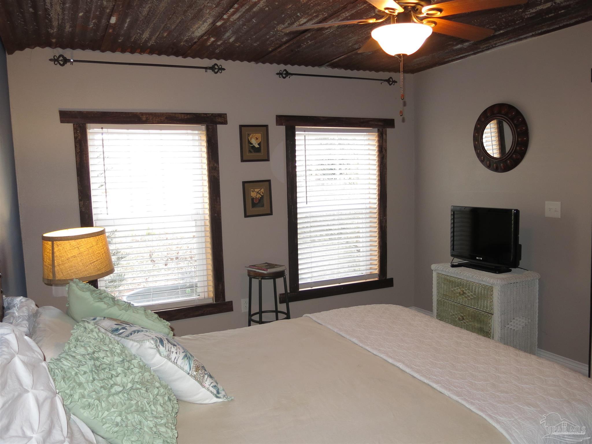 2323 Handy Road Cantonment, FL 32533 - Photo 21 of 45 Gallery Image 21