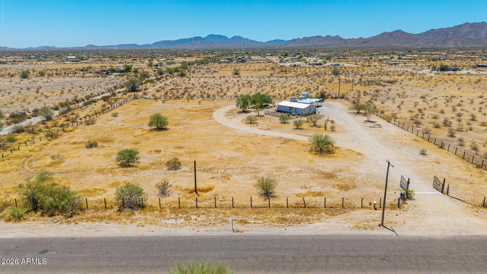 53679 West Barnes Road Maricopa, AZ 85139 - Photo 11 of 20