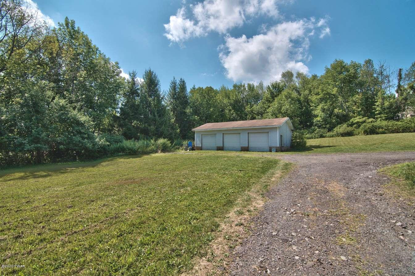 5690 Haas Pond Road Moscow, PA 18444 - Photo 6 of 79 3 car garage