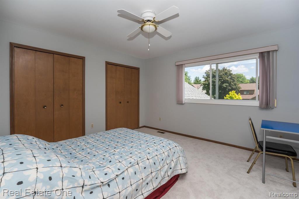 1401 Lomas Verdes Rochester Hills, MI 48306 - Photo 34 of 42