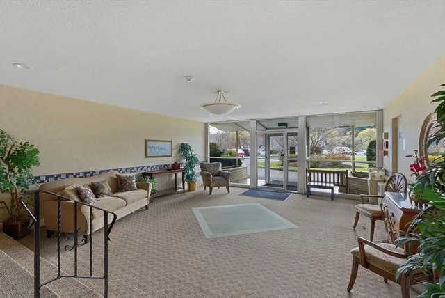 $449,900 | 300 Park Terrace Drive, Unit 354, Stoneham, MA 02180