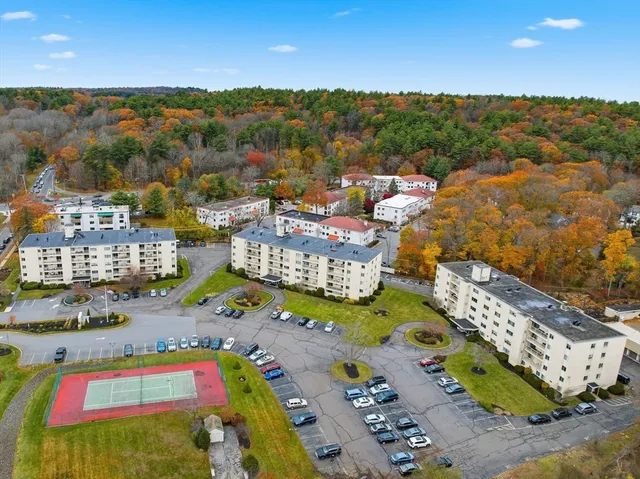 $449,900 | 300 Park Terrace Drive, Unit 354, Stoneham, MA 02180