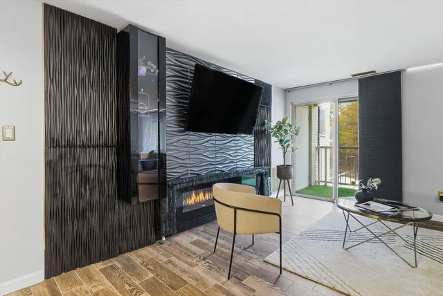 $449,900 | 300 Park Terrace Drive, Unit 354, Stoneham, MA 02180