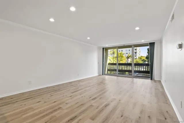 $699,000 | 3825 Centre Street, Unit 19, San Diego, CA 92103