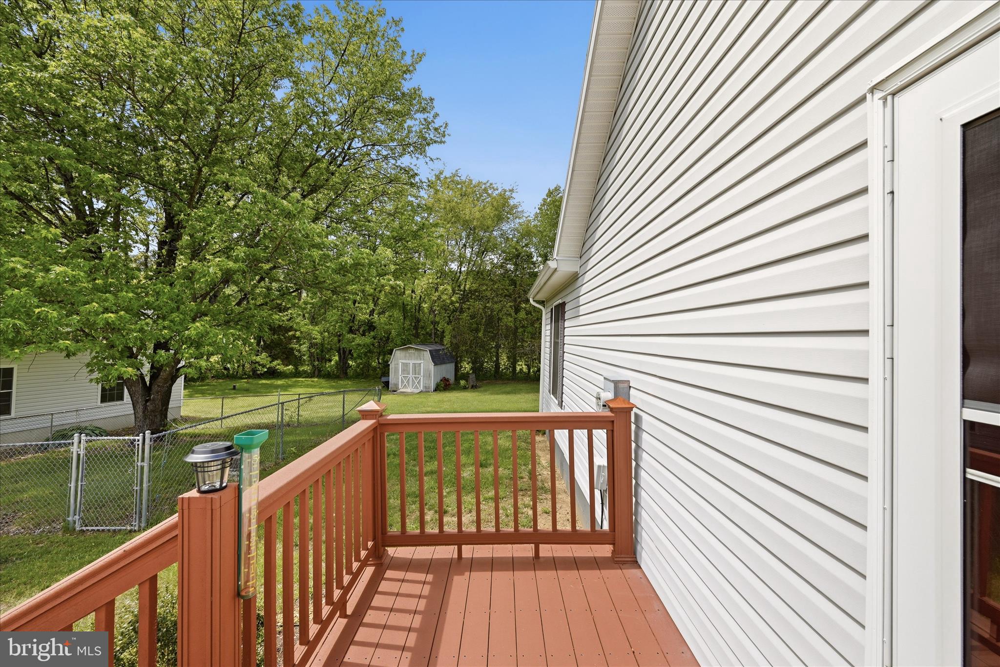 16335 Back Road Strasburg, VA 22657 - Photo 37 of 56 Side door entry deck
