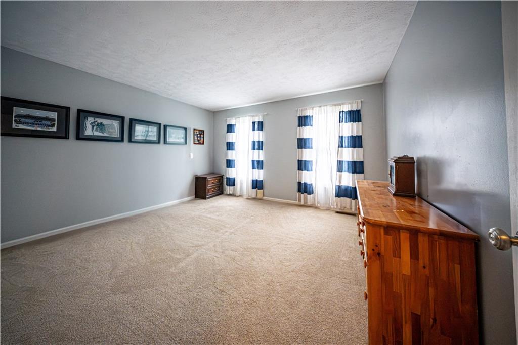 341 Indian Ridge Drive Coraopolis, PA 15108 - Photo 12 of 28 Gallery Image 12