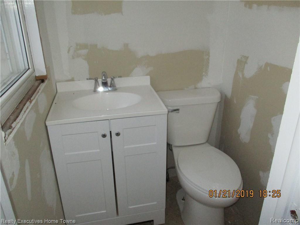 769 Wadhams Road St. Clair, MI 48079 - Photo 7 of 14 IMG_6648.JPG