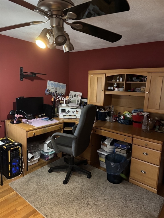 133 Pine Ridge Road Reading, MA 01867 - Photo 14 of 20