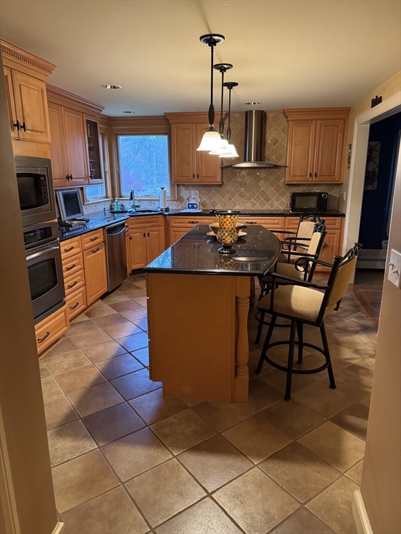 133 Pine Ridge Road Reading, MA 01867 - Photo 2 of 20