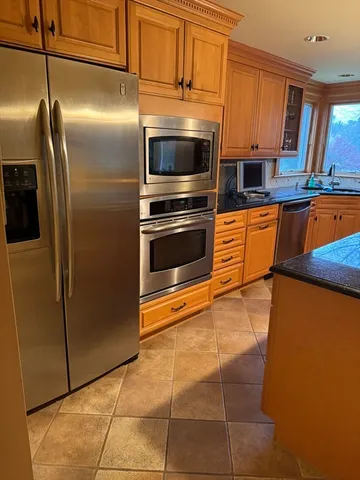 $899,000 | 133 Pine Ridge Road, Reading, MA 01867