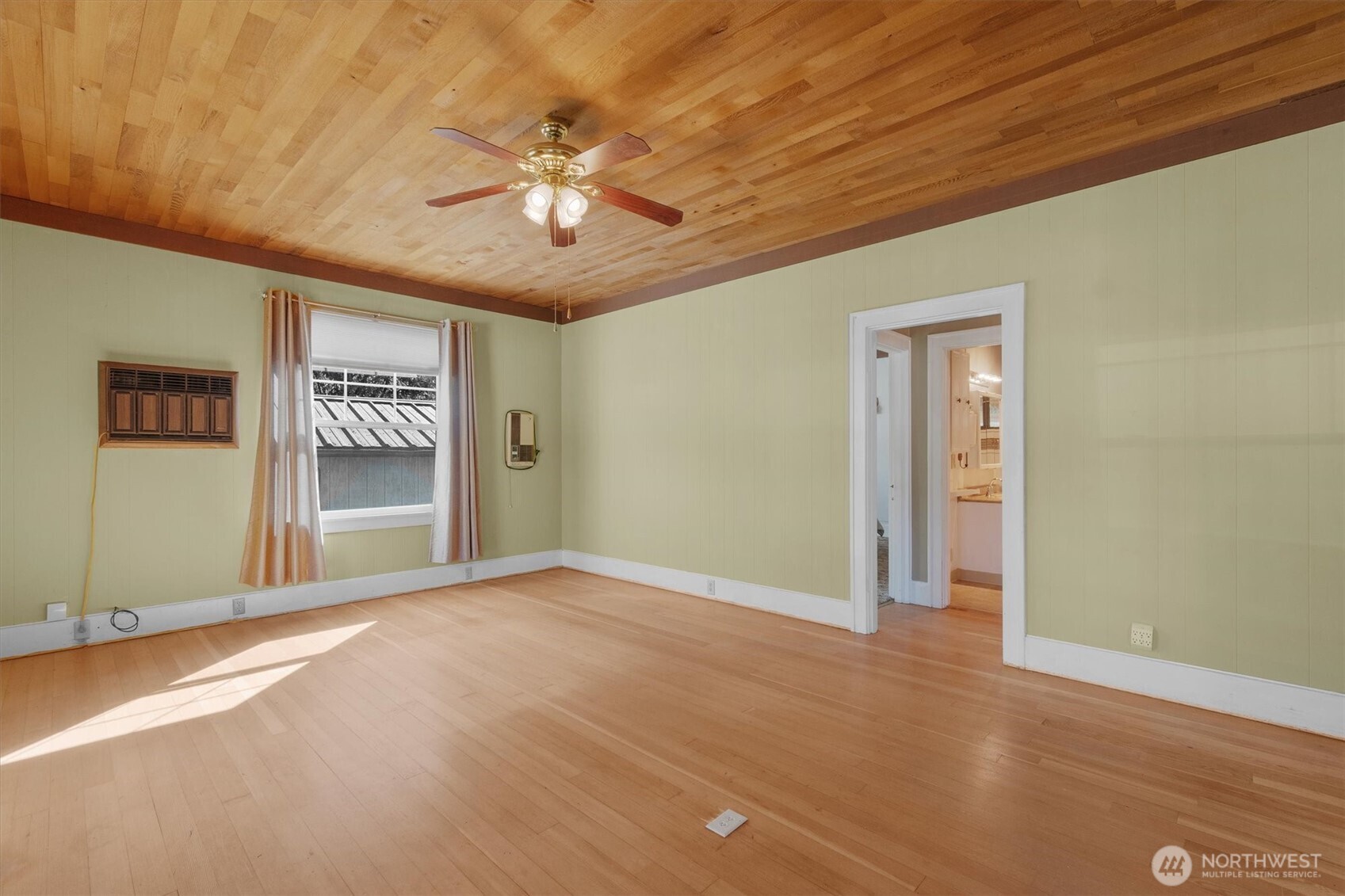 75 Butler Street Cathlamet, WA 98612 - Photo 3 of 38 Gallery Image 3