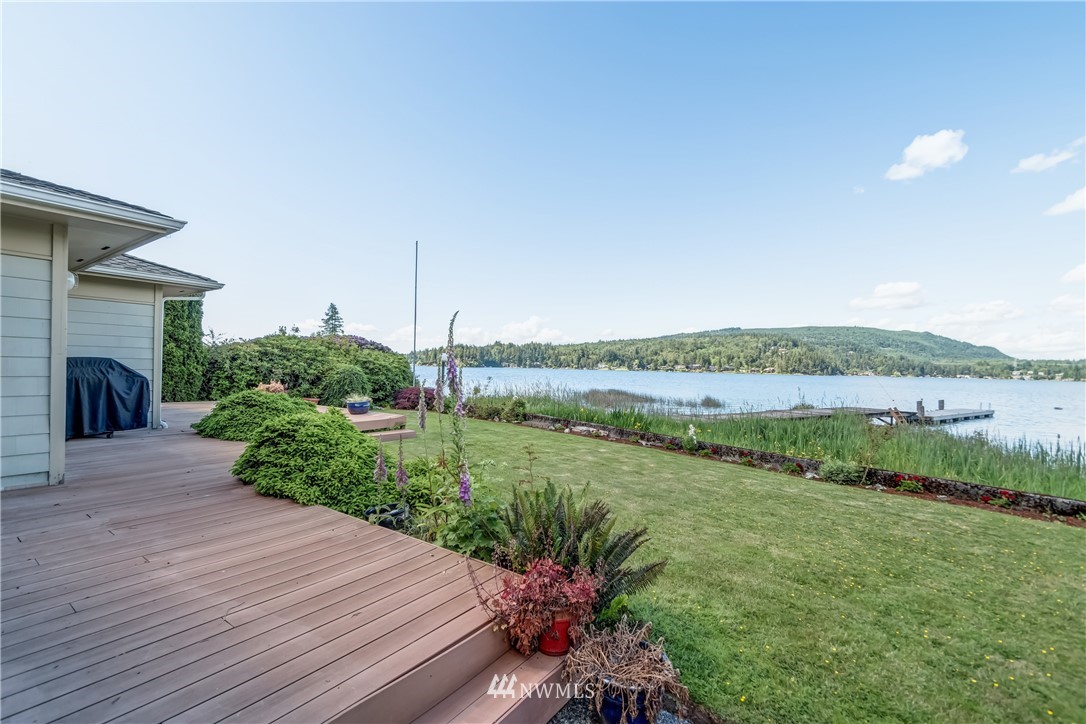43 Strawberry Point Road Bellingham, WA 98229 - Photo 8 of 24 Gallery Image 8