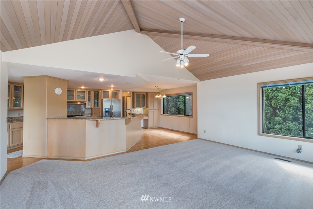 43 Strawberry Point Road Bellingham, WA 98229 - Photo 10 of 24 Gallery Image 10