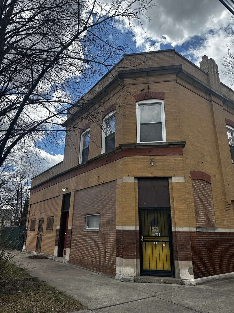 8900 South Normal Avenue Chicago, IL 60620 - Photo 2 of 30