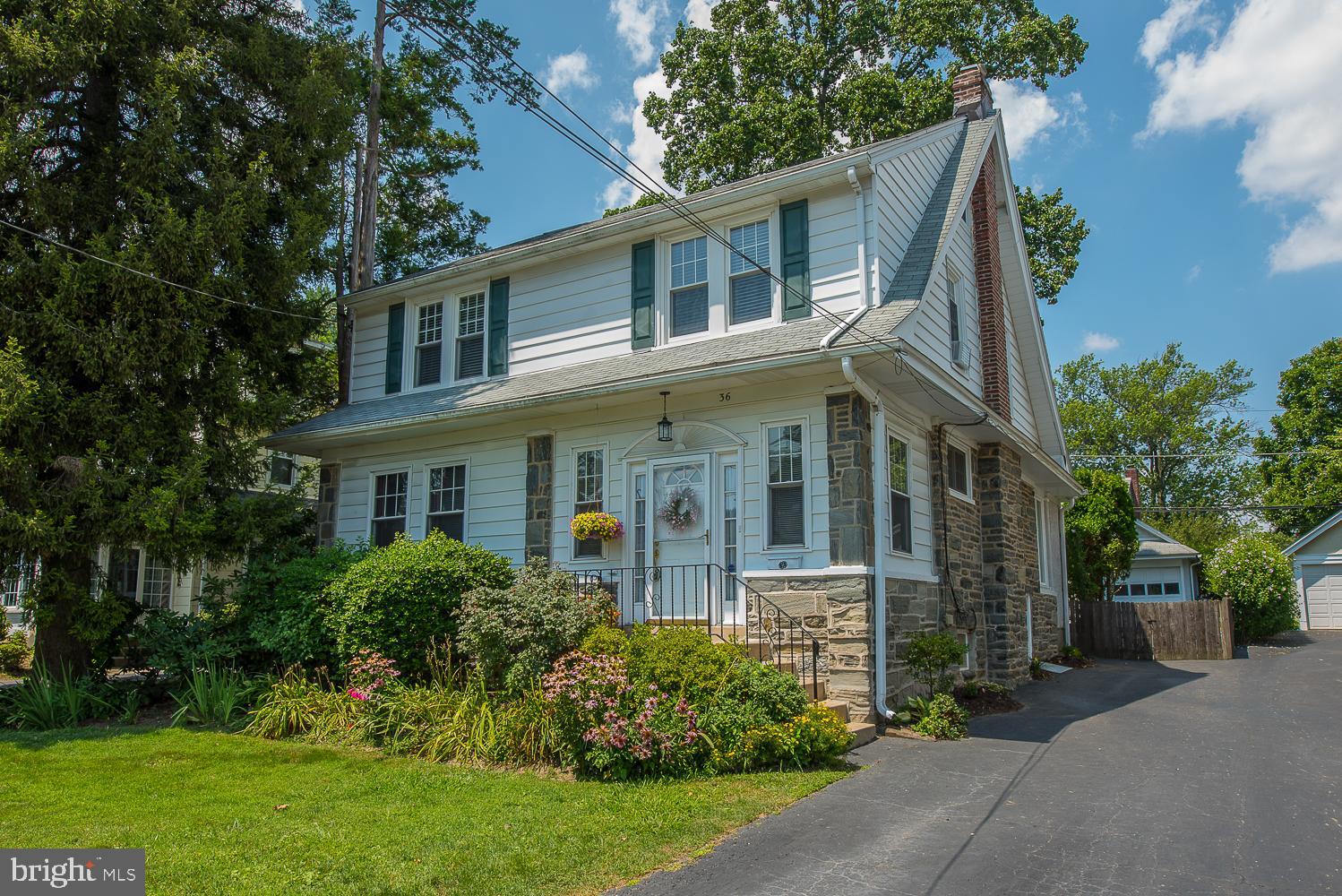 36 East Clearfield Road Havertown, PA 19083 - Photo 2 of 35 Gallery Image 2