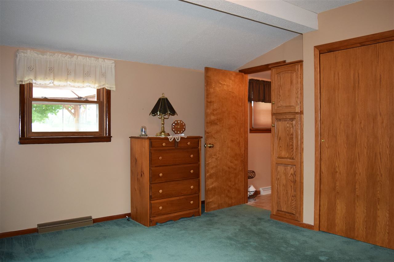 1094 South Lincoln Road Mount Pleasant, MI 48858 - Photo 22 of 31 1847607-21.JPG