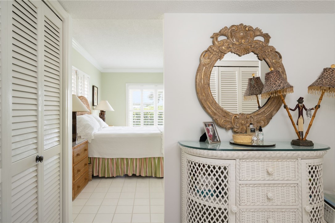 1180 Reef Road, Unit B1 Vero Beach, FL 32963 - Photo 17 of 30 Gallery Image 17