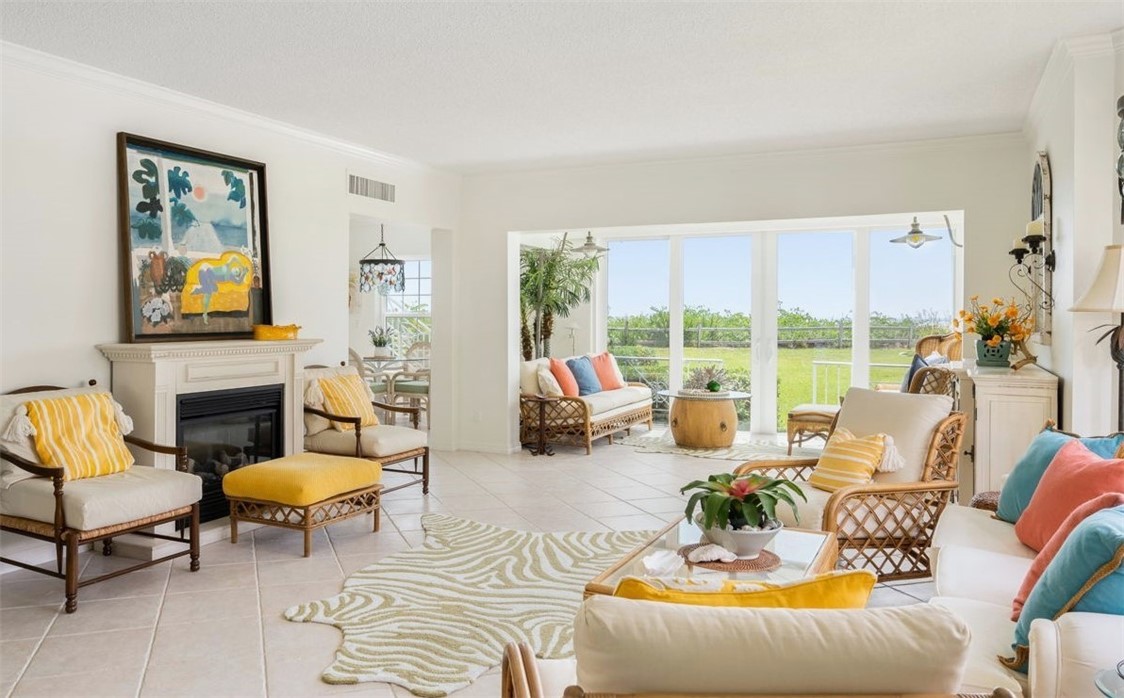 1180 Reef Road, Unit B1 Vero Beach, FL 32963 - Photo 4 of 30 Gallery Image 4