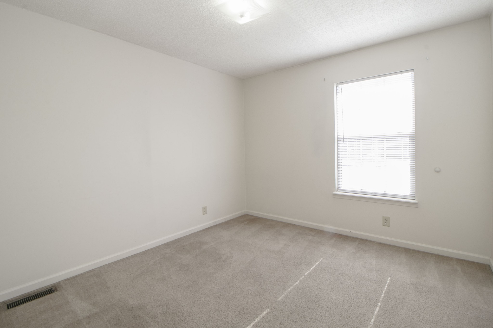 117 Hickory Trace Road, Unit 3 Clarksville, TN 37040 - Photo 13 of 23