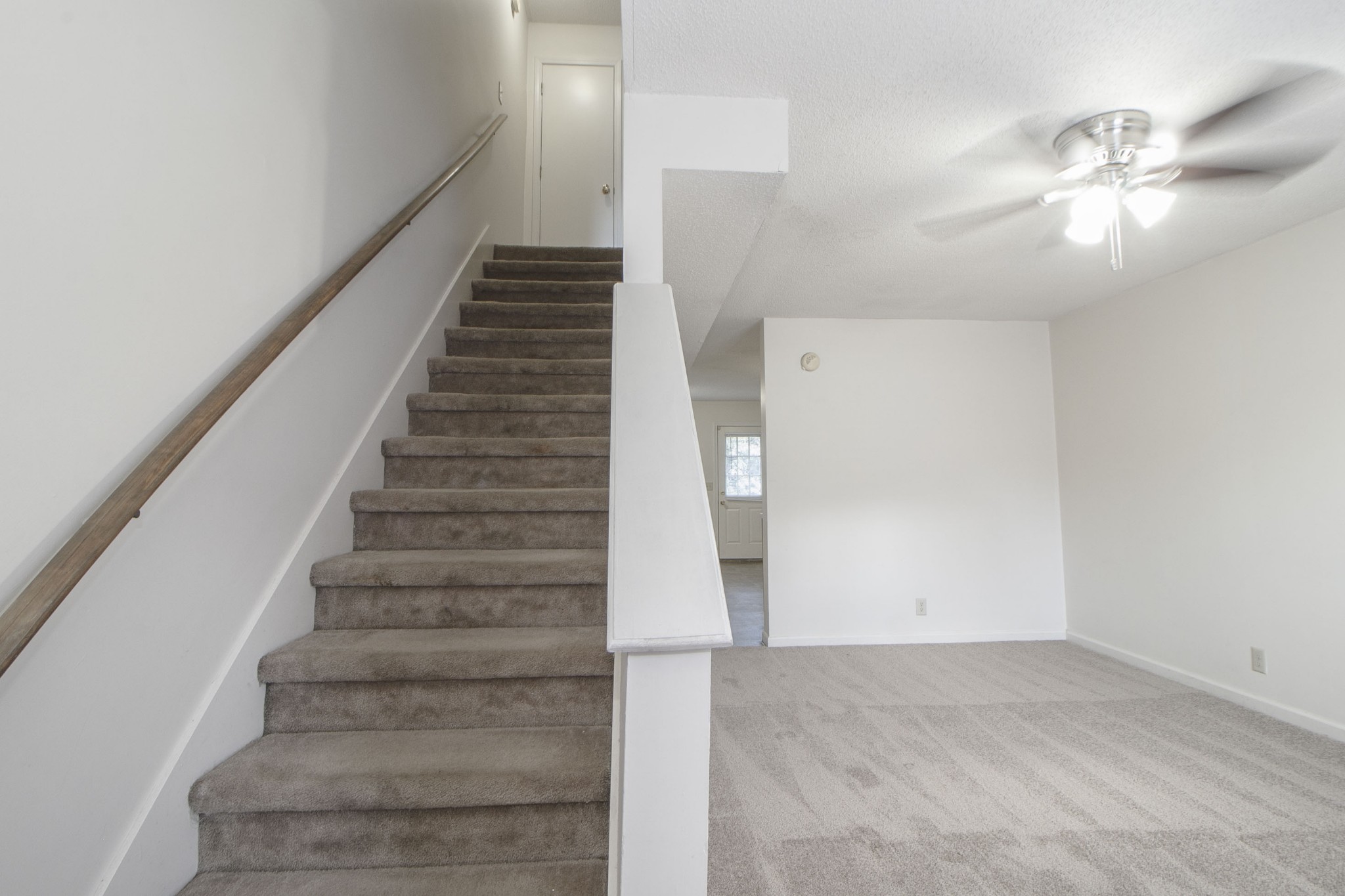 117 Hickory Trace Road, Unit 3 Clarksville, TN 37040 - Photo 2 of 23