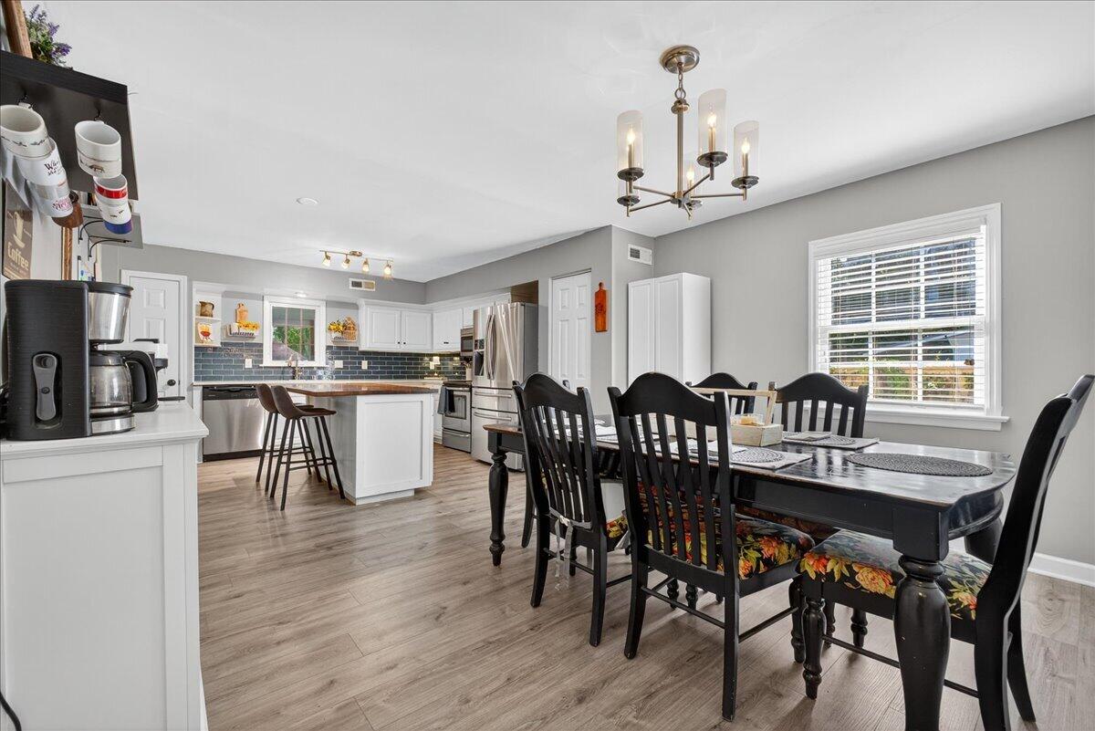 2194 Becky Road Charleston, SC 29414 - Photo 8 of 26 6. 08-DSC00124