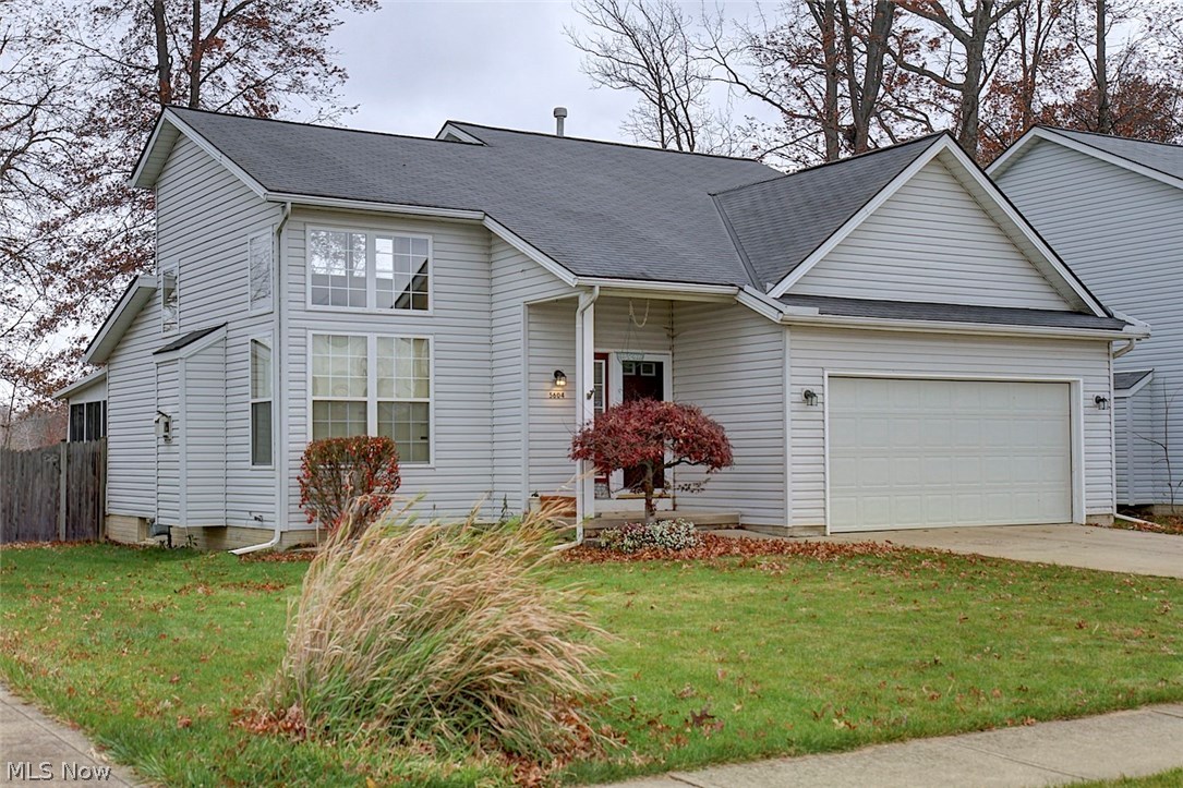 5604 Ridgeview Boulevard North Ridgeville, OH 44039 - Photo 1 of 29