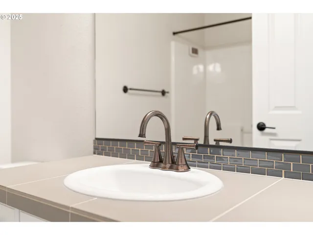 $389,900 | 15664 Southwest Ivory Street, Beaverton, OR 97007