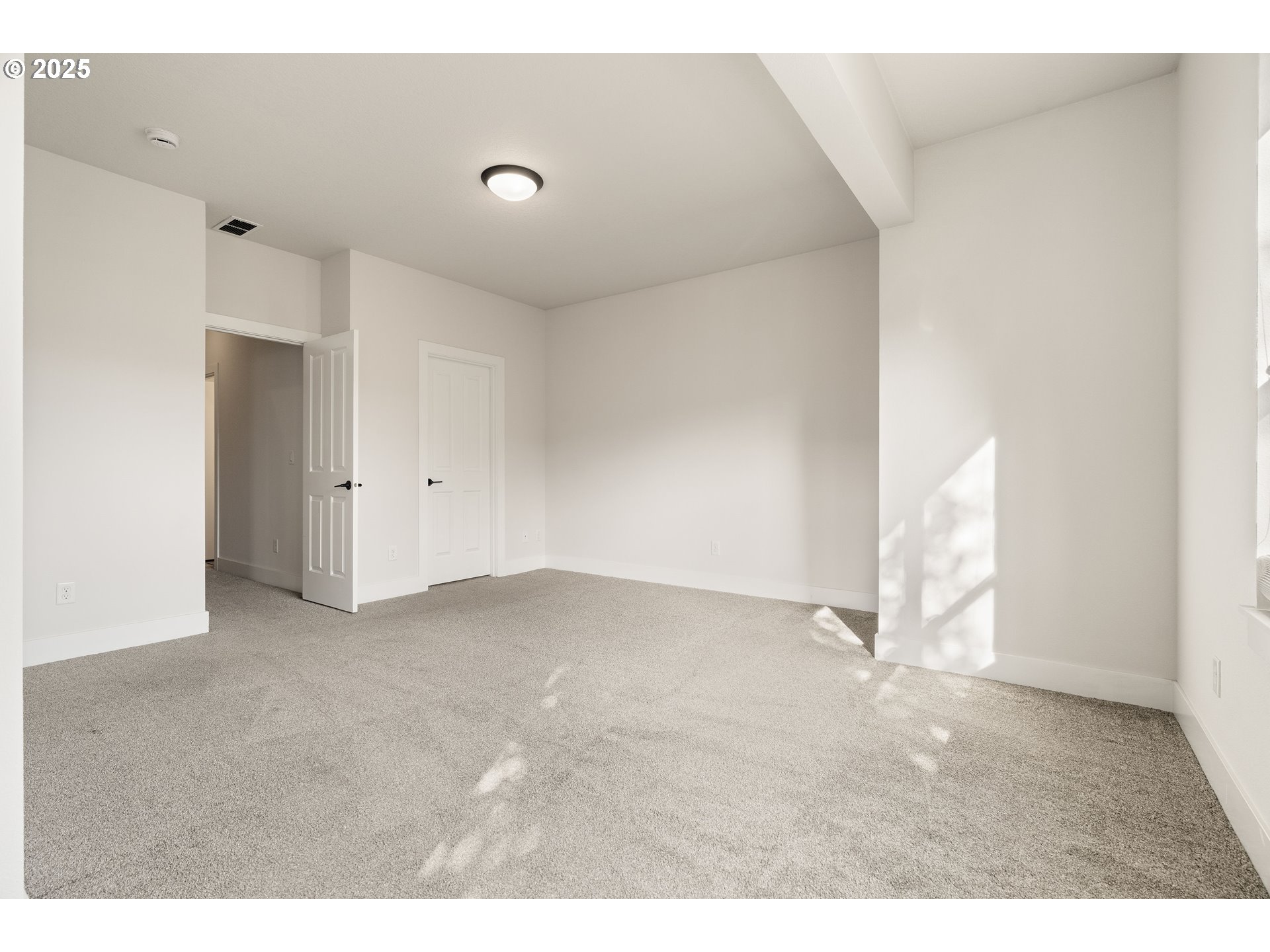 15664 Southwest Ivory Street Beaverton, OR 97007 - Photo 30 of 40 a view of empty room