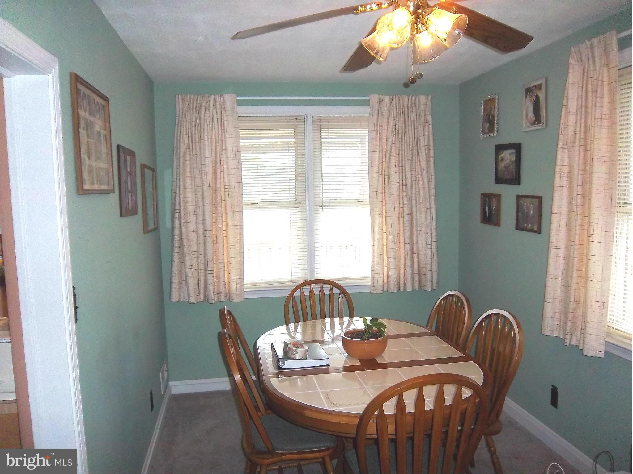 321 Pinewood Road Baltimore, MD 21222 - Photo 8 of 18 Interior (General)