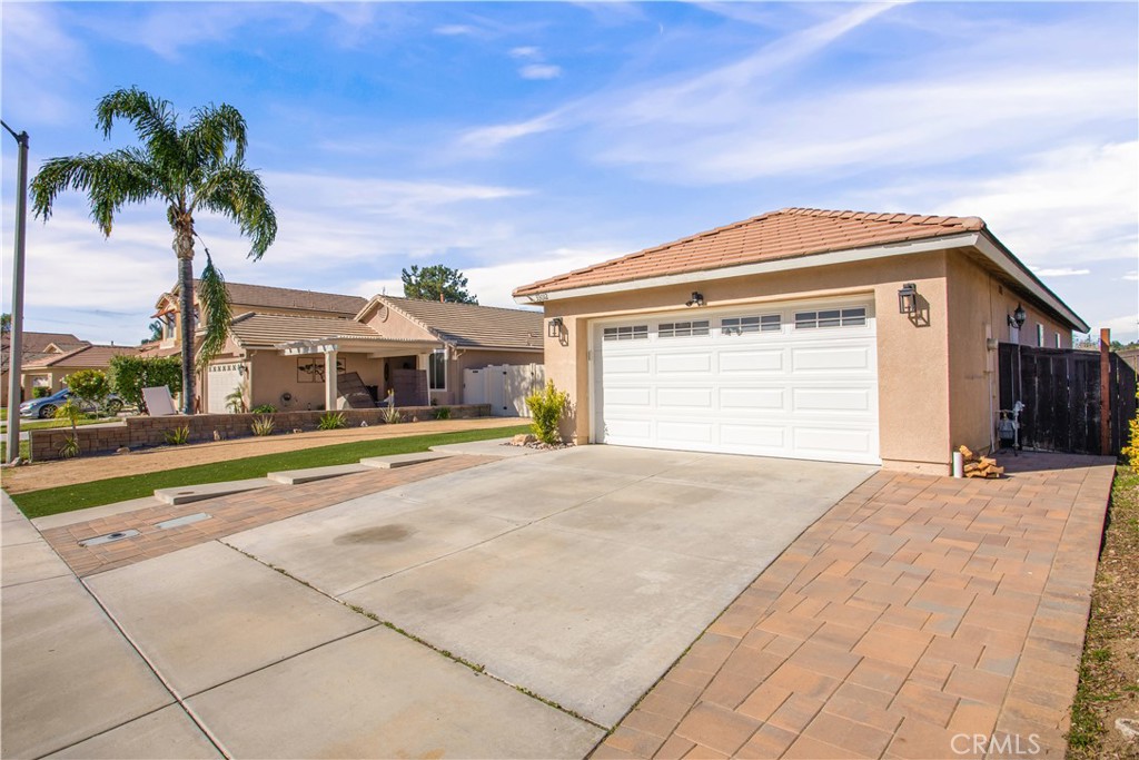 33012 Tulley Ranch Road Temecula, CA 92592 - Photo 4 of 25 a front view of house with yard and seating area