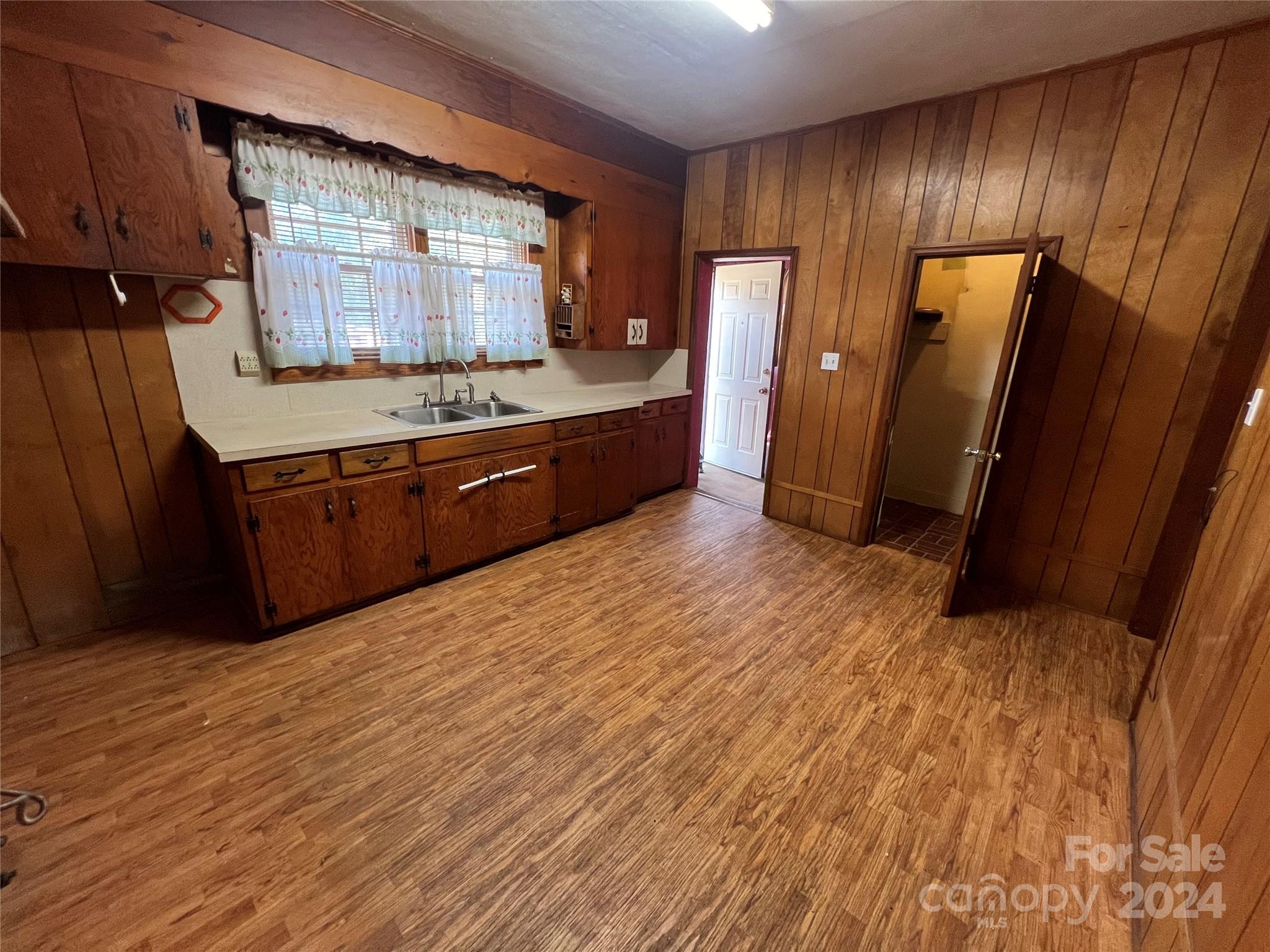 985 13th Street Lancaster, SC 29720 - Photo 8 of 24 Gallery Image 8