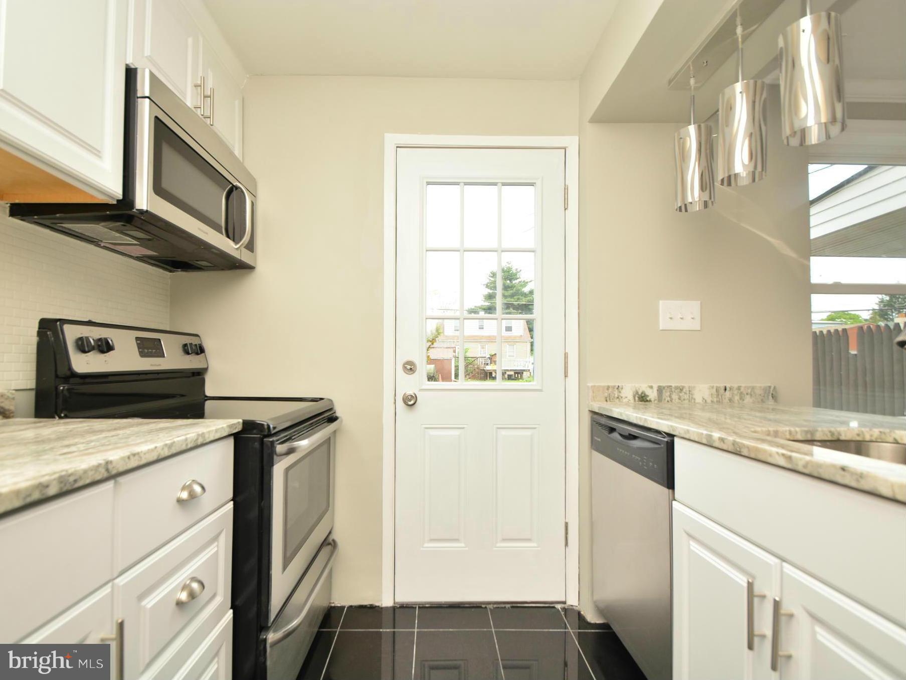 1820 Dunmere Road Baltimore, MD 21222 - Photo 14 of 30 Kitchen
