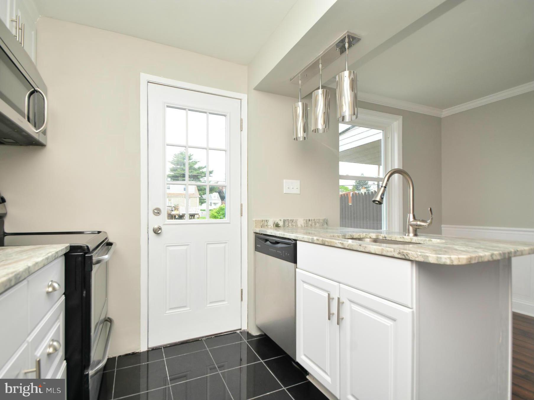 1820 Dunmere Road Baltimore, MD 21222 - Photo 8 of 30 Kitchen