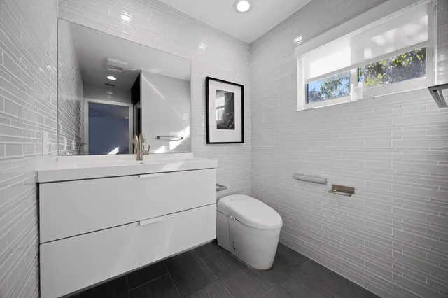 $7,250 | 930 Northwest 4th Court, Boca Raton, FL 33432