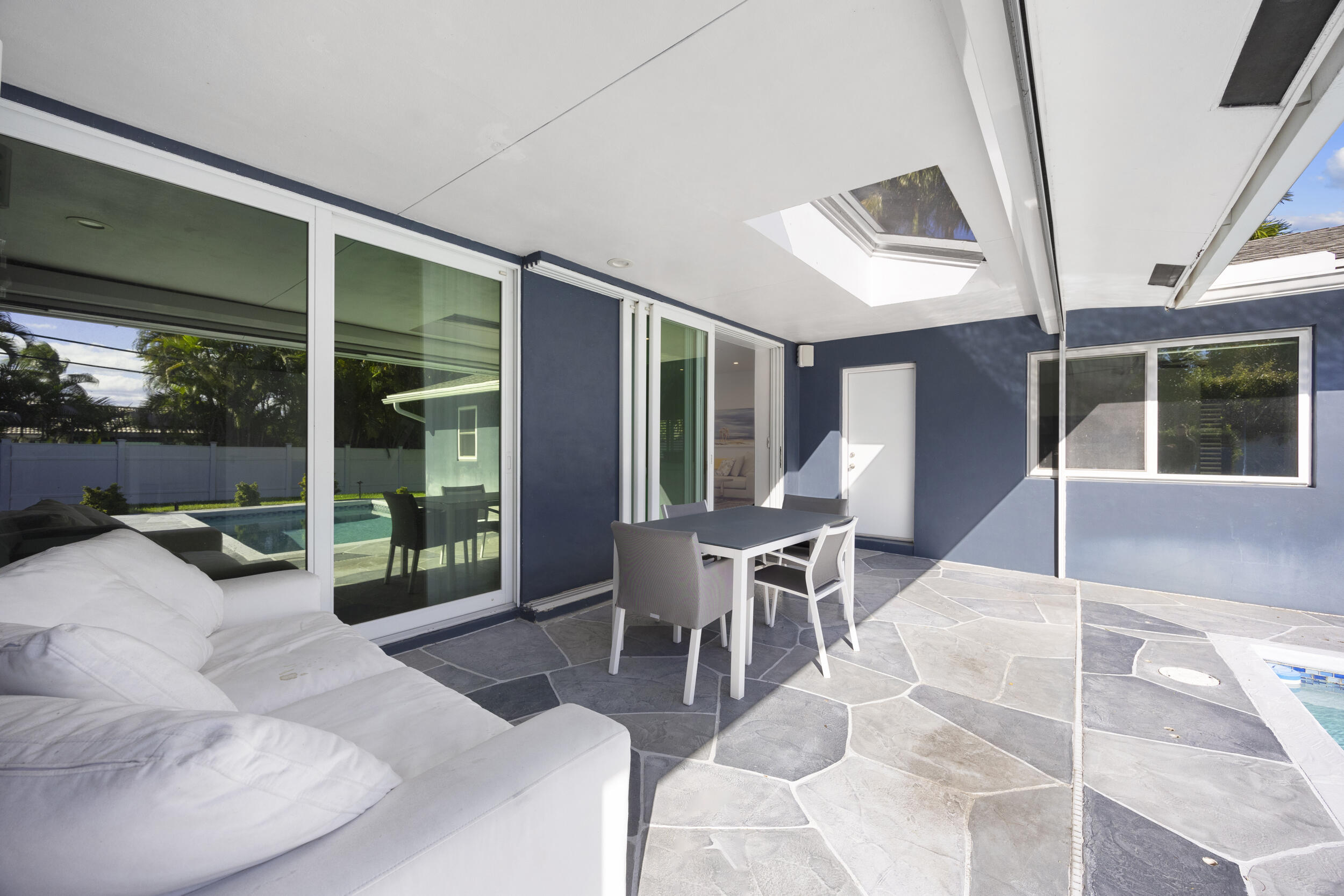 930 Northwest 4th Court Boca Raton, FL 33432 - Photo 41 of 58 41_453a8155