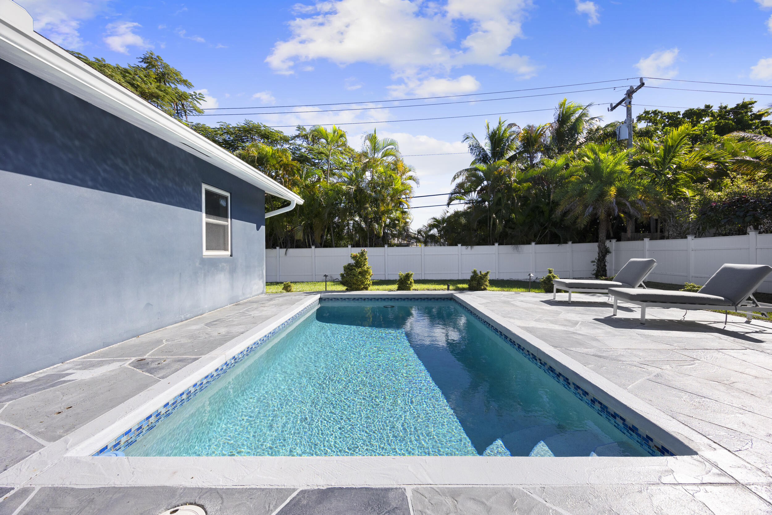 930 Northwest 4th Court Boca Raton, FL 33432 - Photo 42 of 58 42_453a8158