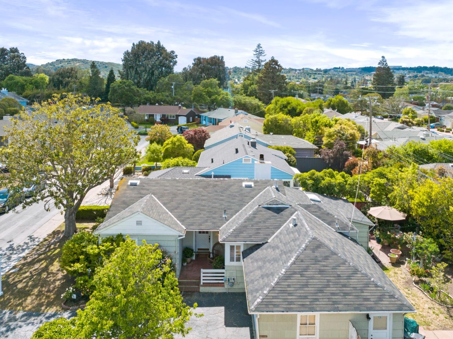 114 Arrowood Lane San Mateo, CA 94403 - Photo 26 of 28 an aerial view of multiple house