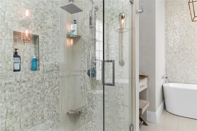 $1,100,000 | 7911 Portofino Court, Naples, FL 34114